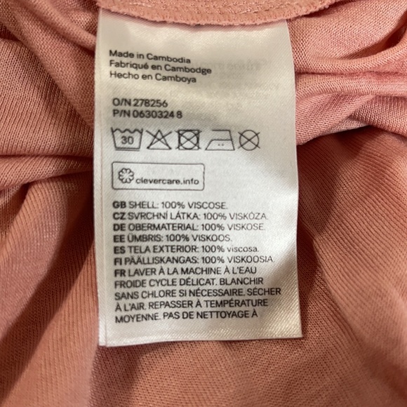 H&M • Pink V-neck Jersey Dress - Picture 8 of 9